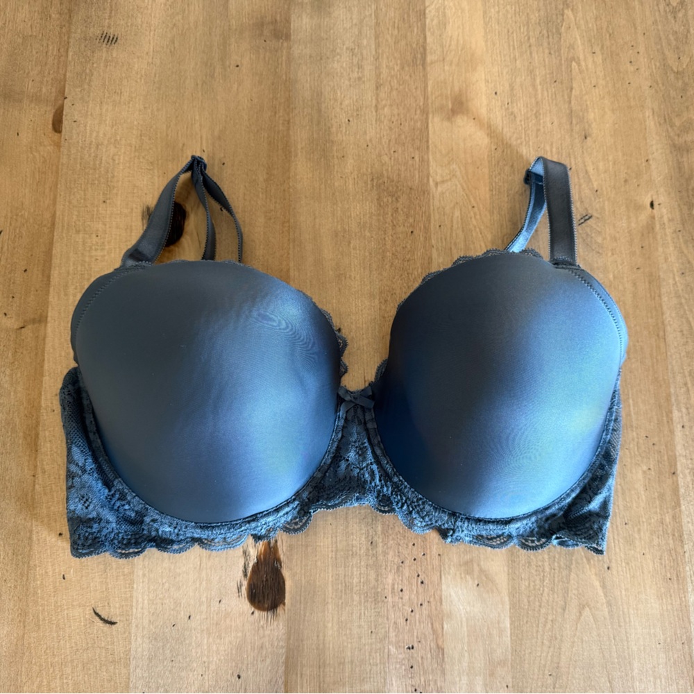 Victoria’s Secret Dream Angels Lined Demi Bra
